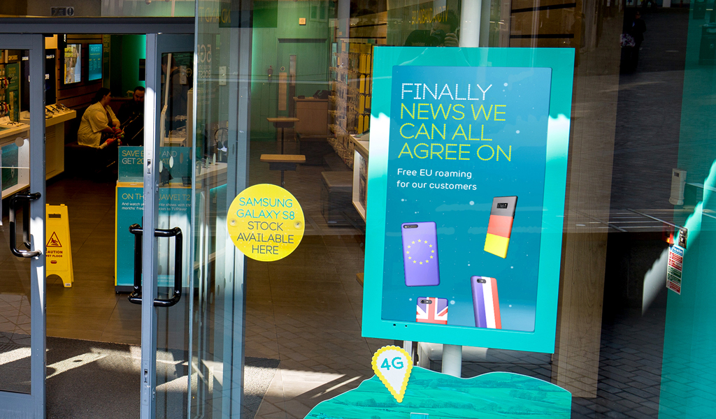 EE store poster